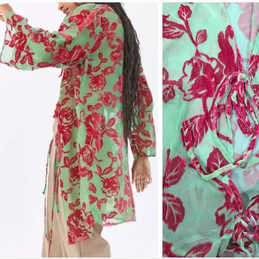 Urban Outfitters Fiona burnout sheer robe kimono velvet floral design one size